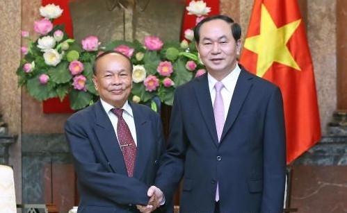 Вьетнам и Камбоджа должны продолжить обмен мнениями по осуществлению религиозной политики 